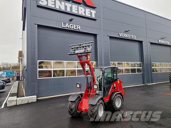 Weidemann 1260LP Smykem řízené nakladače