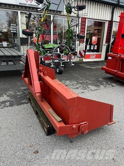   Přívěsy pro různé účely