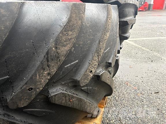   Další silniční a sněhové stroje