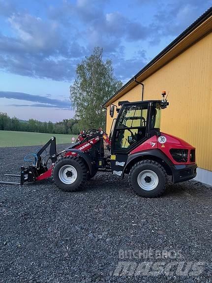 Yanmar V7 Kolové nakladače