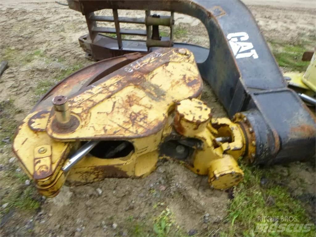CAT 120 Lodní háky