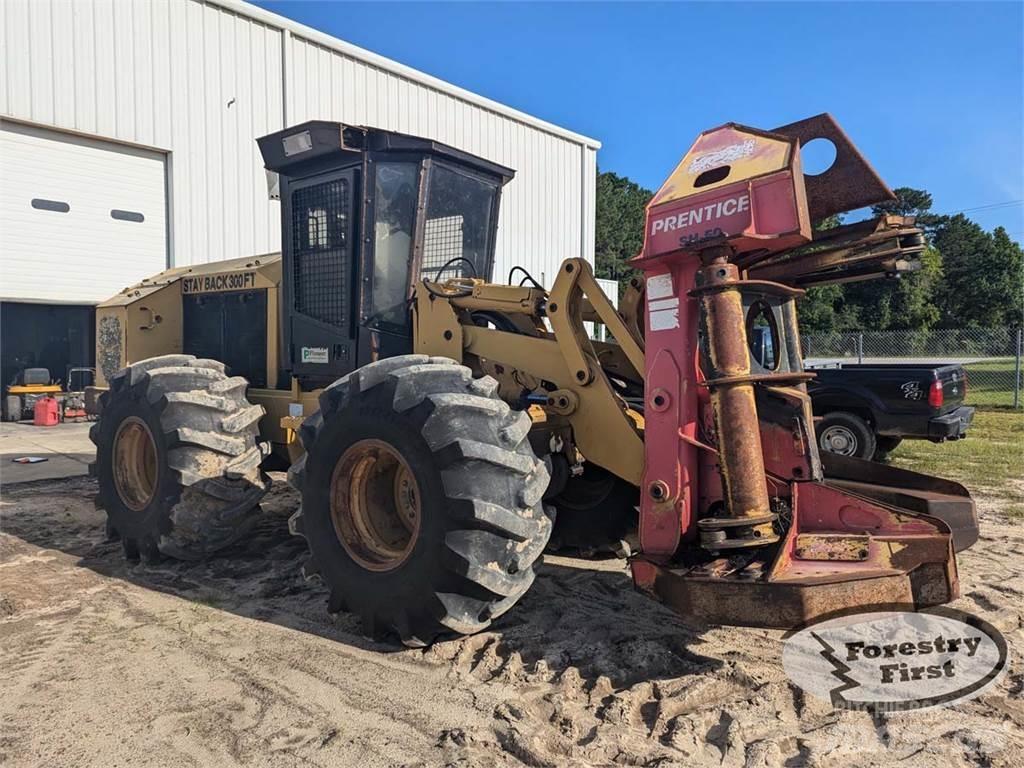 CAT 553 Kácecí harvestory