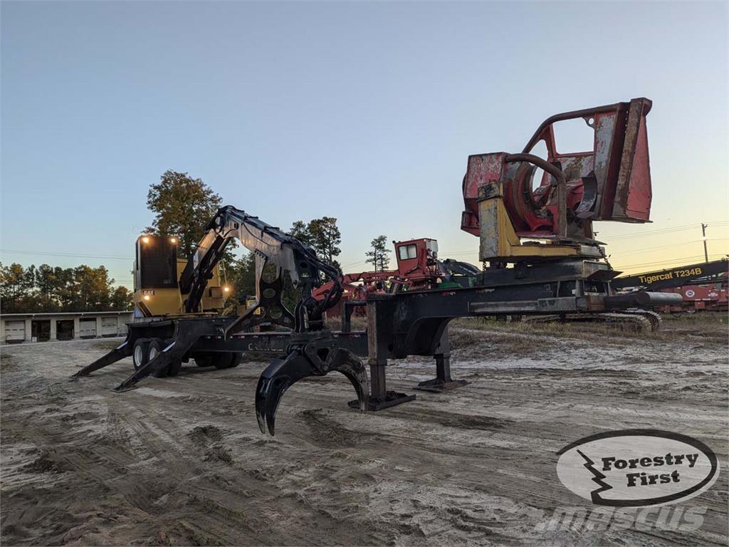 CAT 559C Lesní nakladače