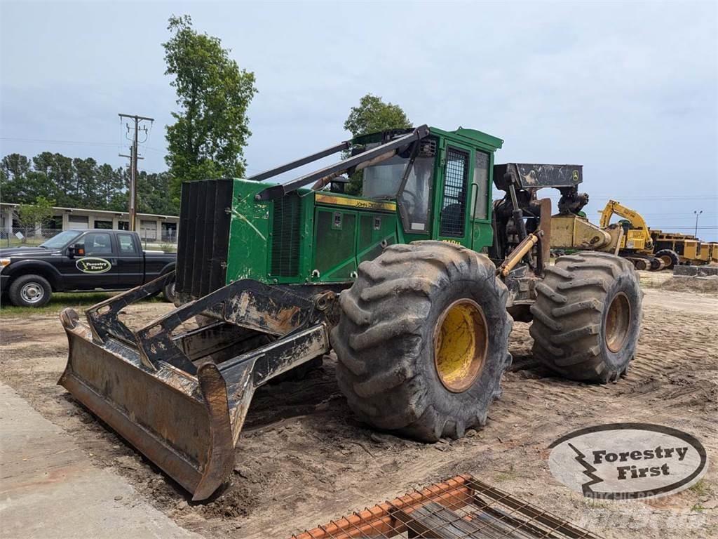 John Deere 748H Skiddery