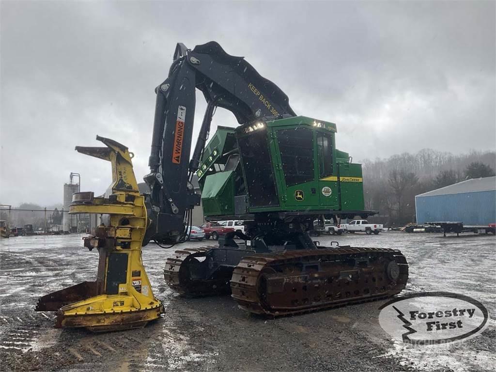 John Deere 859M Kácecí harvestory
