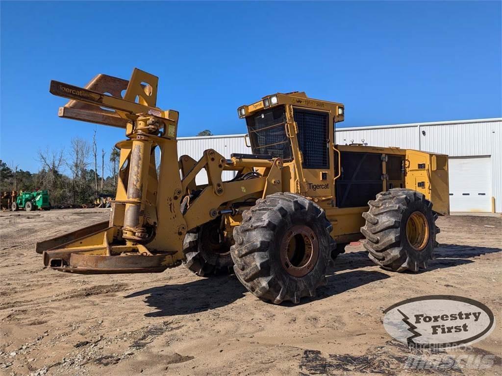 Tigercat 720G Kácecí harvestory