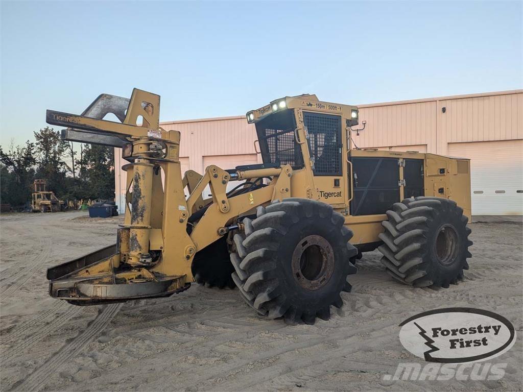 Tigercat 720G Kácecí harvestory