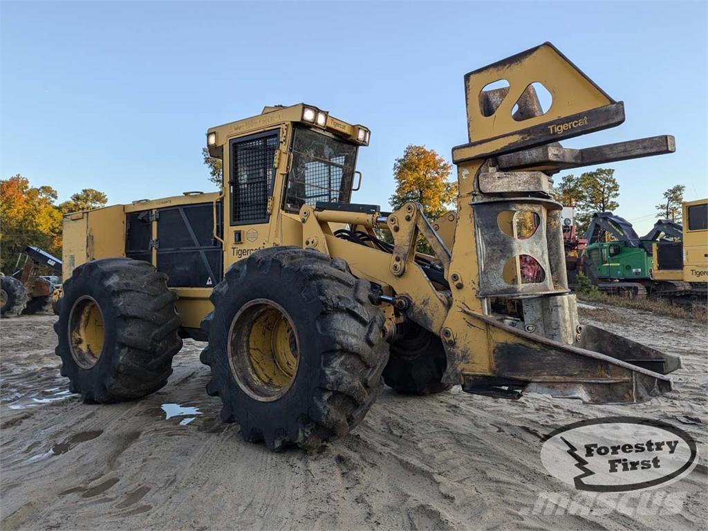 Tigercat 720G Kácecí harvestory