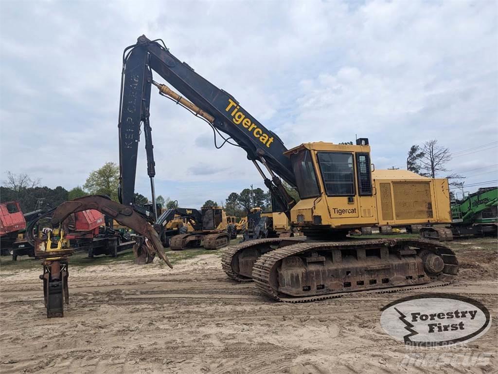Tigercat 860S Lesní nakladače