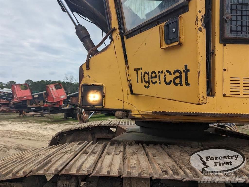 Tigercat 860S Lesní nakladače
