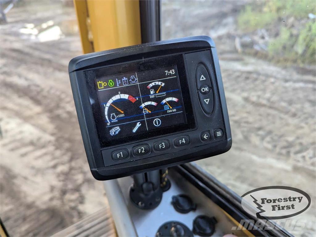 Tigercat T234B Lesní nakladače