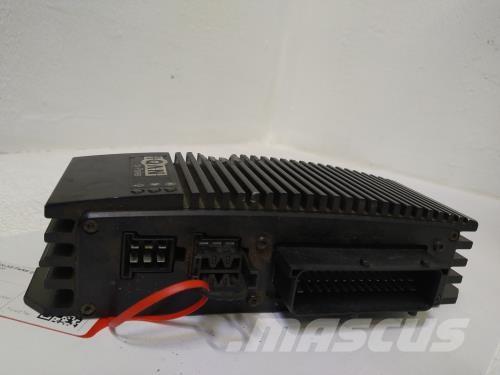 CAT 580B Ostatní komponenty