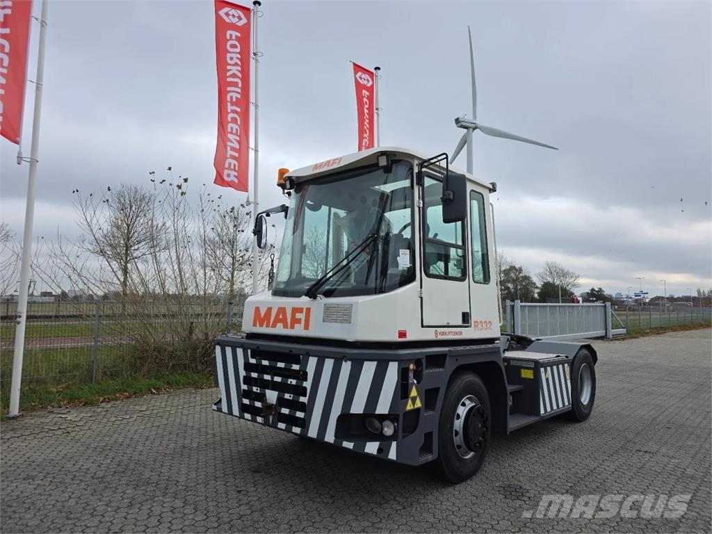 Mafi R332 4x4 Terminálový tahač