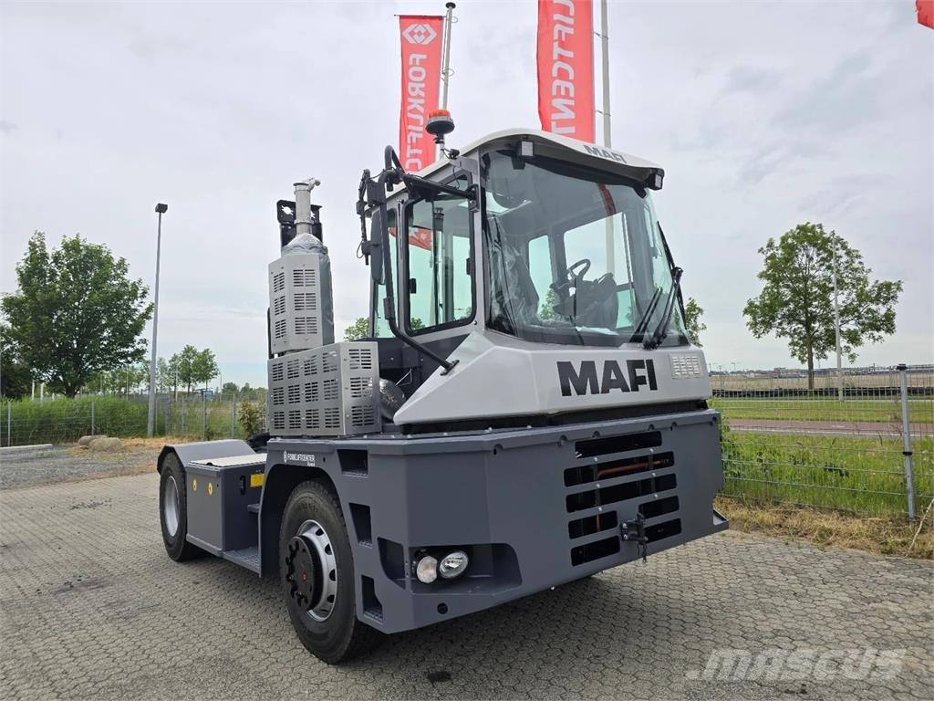Mafi R336 4x4 Terminálový tahač