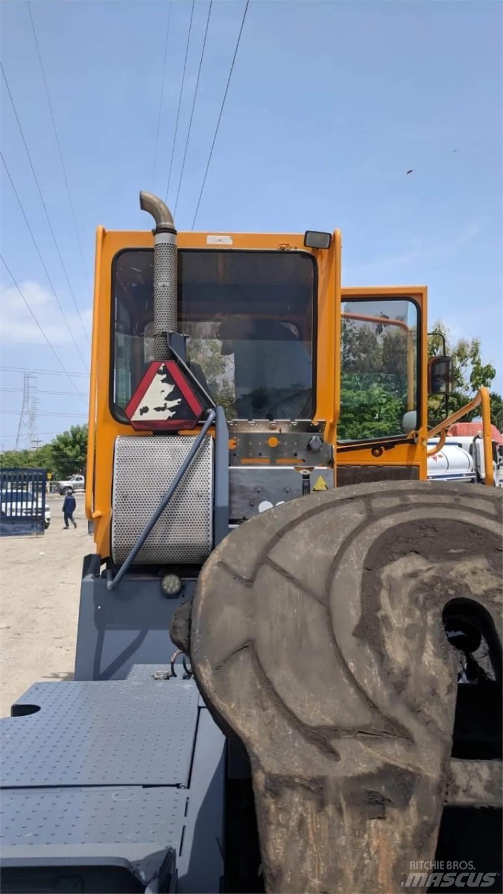 Terberg YT182 Terminálový tahač