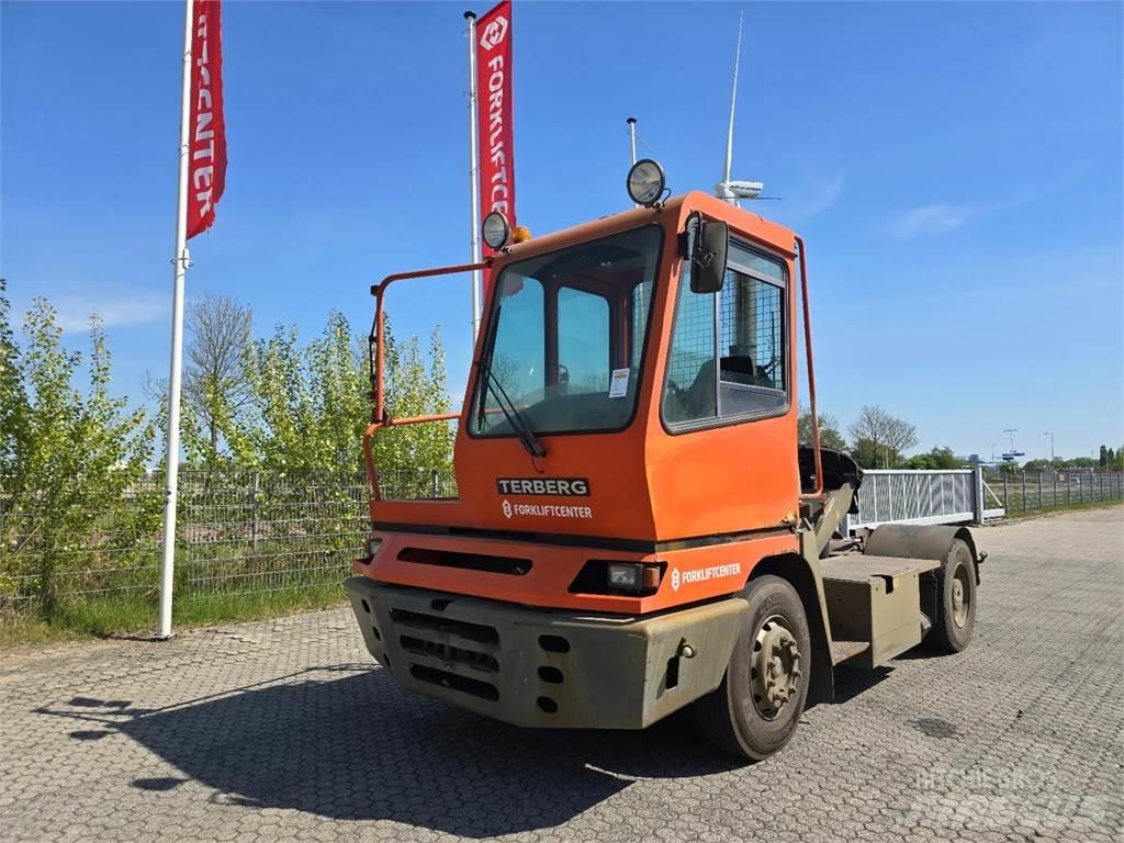 Terberg YT182 Terminálový tahač