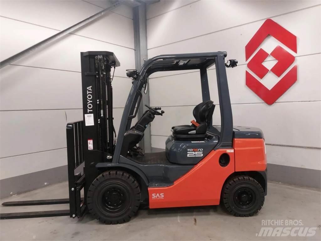 Toyota 52-8FDF25 Dieselové vozíky