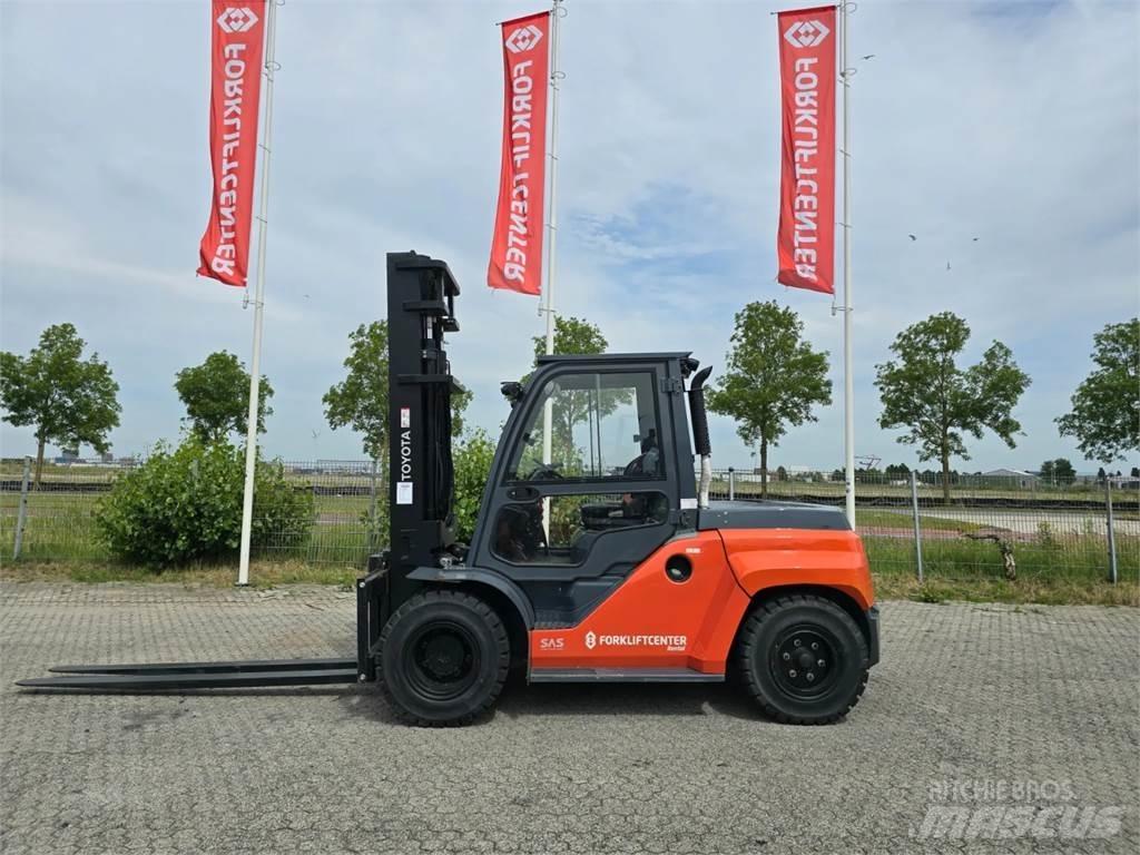 Toyota 8FD70F Dieselové vozíky