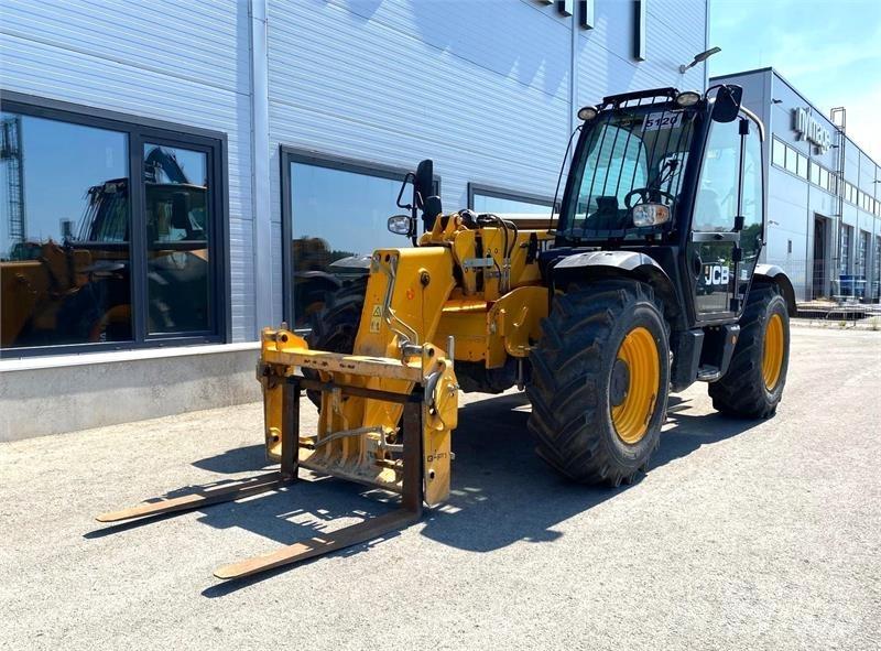 JCB 535-95 Teleskopické manipulátory