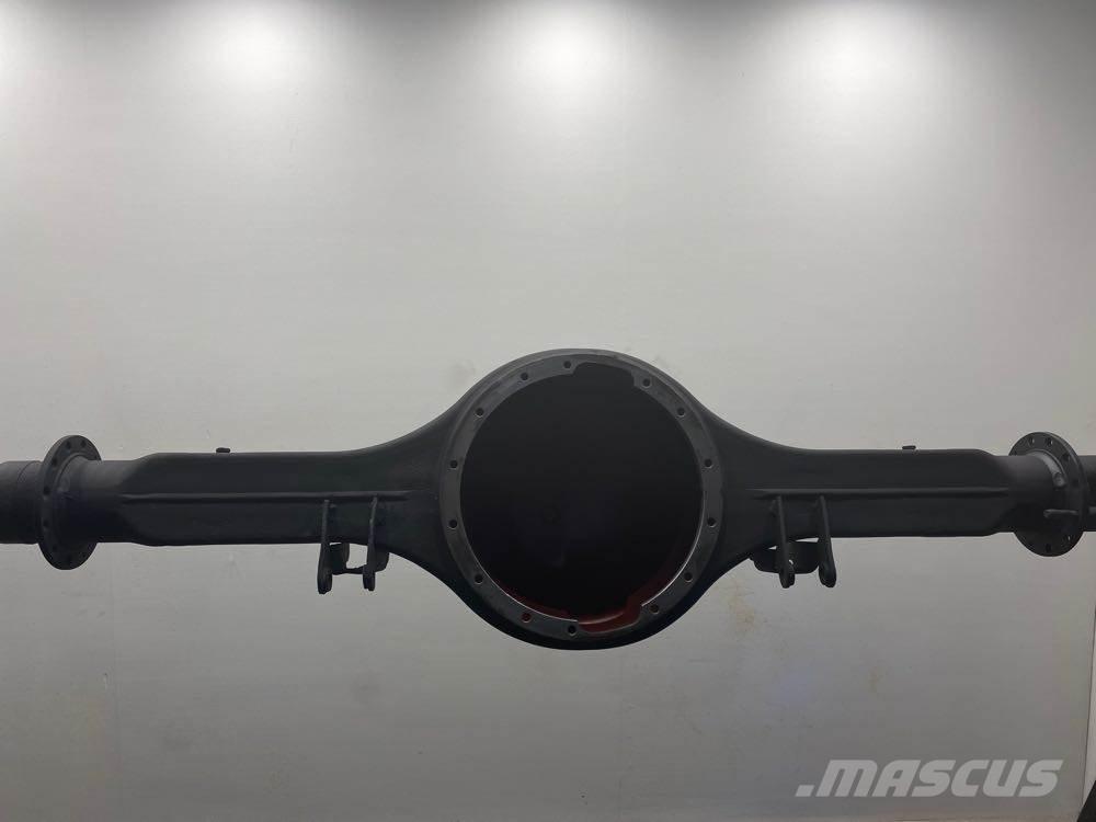  Dana S-135 Nápravy