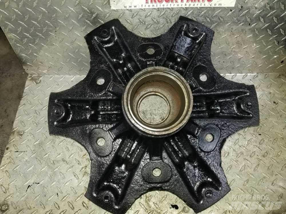 Dayton  Pneumatiky, kola a ráfky