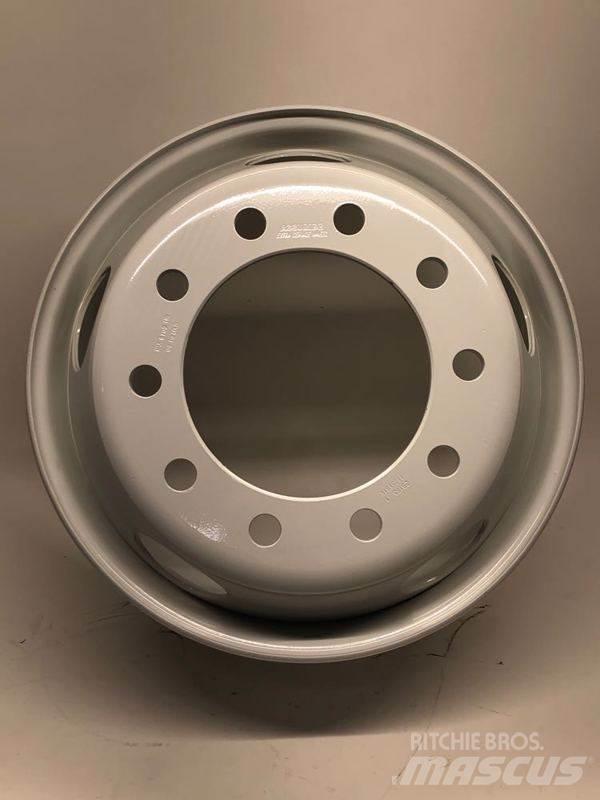 Ford F750 Pneumatiky, kola a ráfky