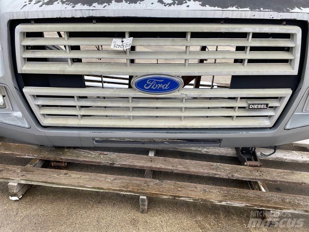Ford F800 Kabiny a interiér