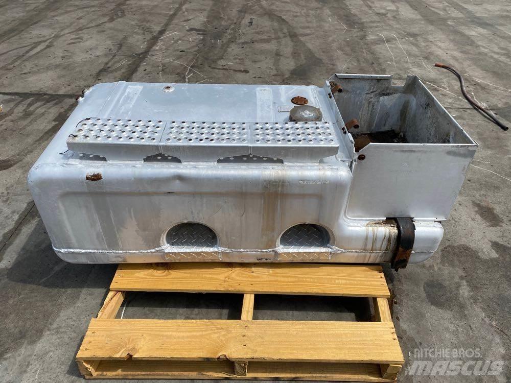 Ford L9000 Doprava – ostatní
