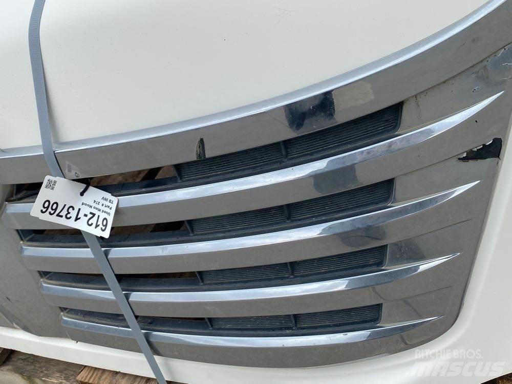 Hino 268 Kabiny a interiér