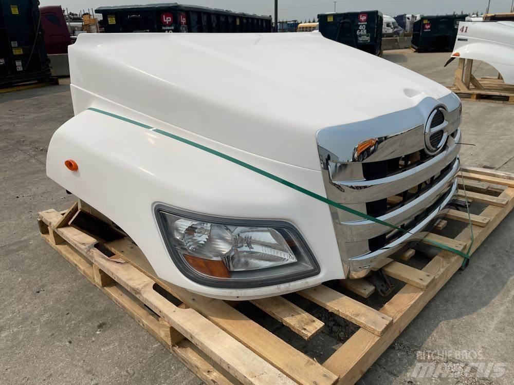 Hino 268 Kabiny a interiér