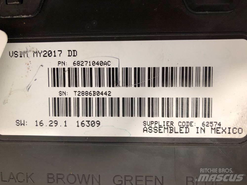 RAM 5500 Kabiny a interiér