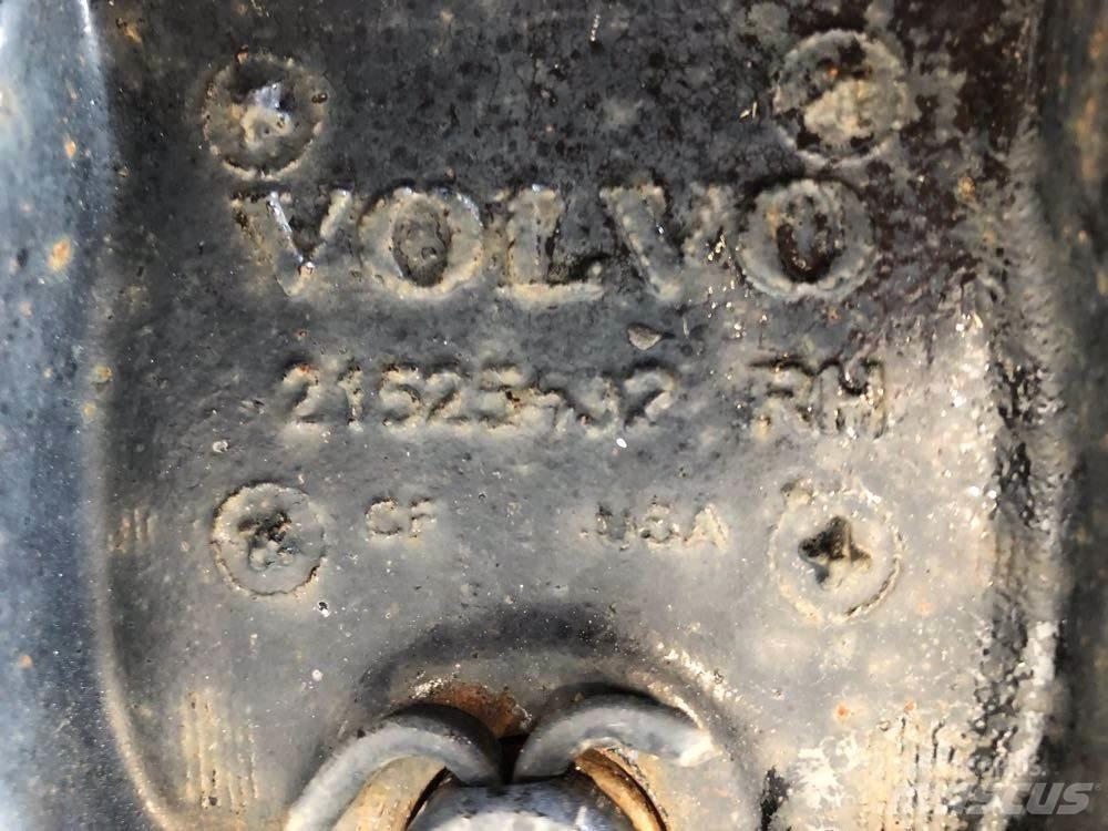 Volvo VNL Podvozky a zavěšení kol