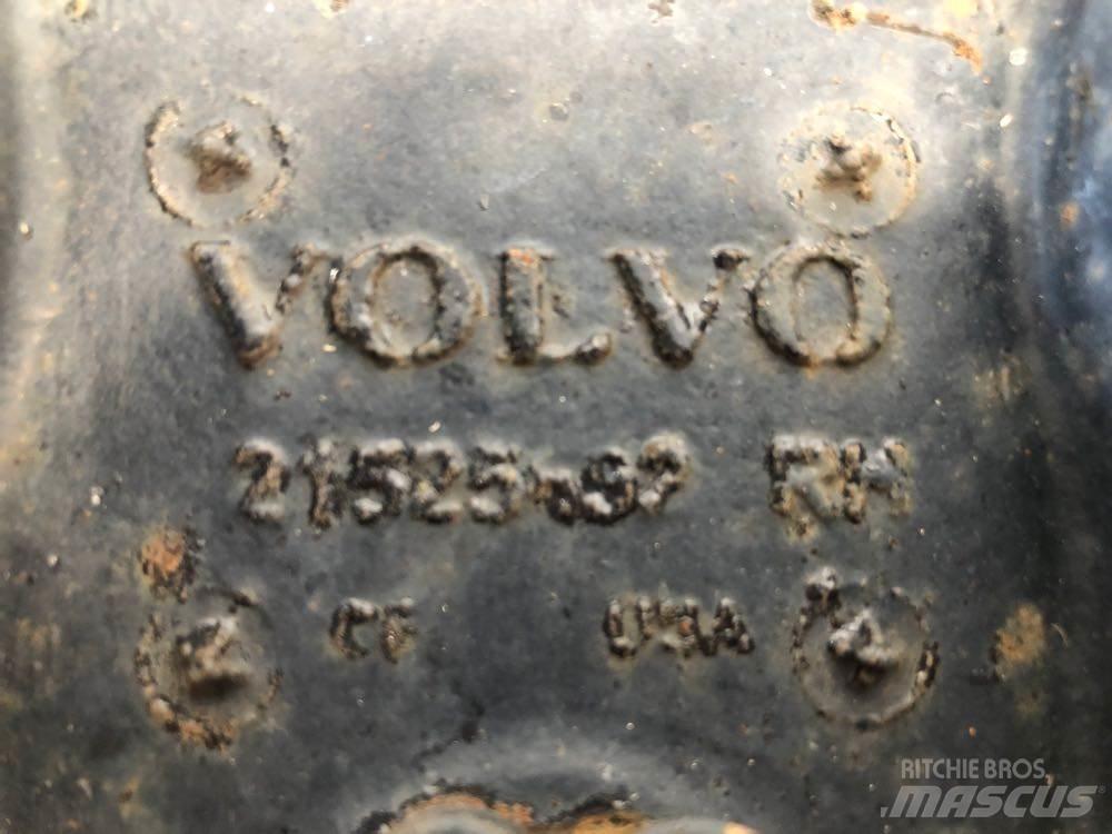 Volvo VNL Podvozky a zavěšení kol