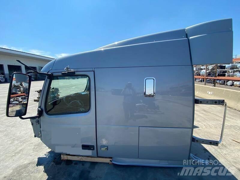 Volvo VNL Kabiny a interiér