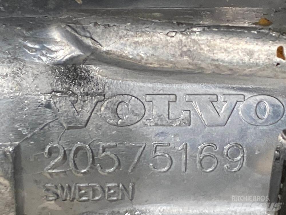 Volvo VNL Doprava – ostatní