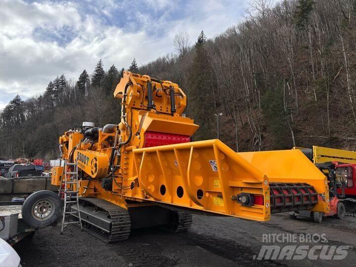 CBI 5900T Mlecí stroje