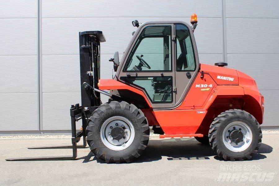 Manitou M 30-4 Terénní vysokozdvižné vozíky