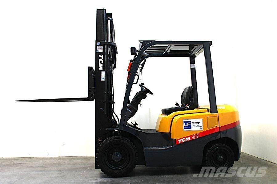 TCM FD 25 T 3 Dieselové vozíky