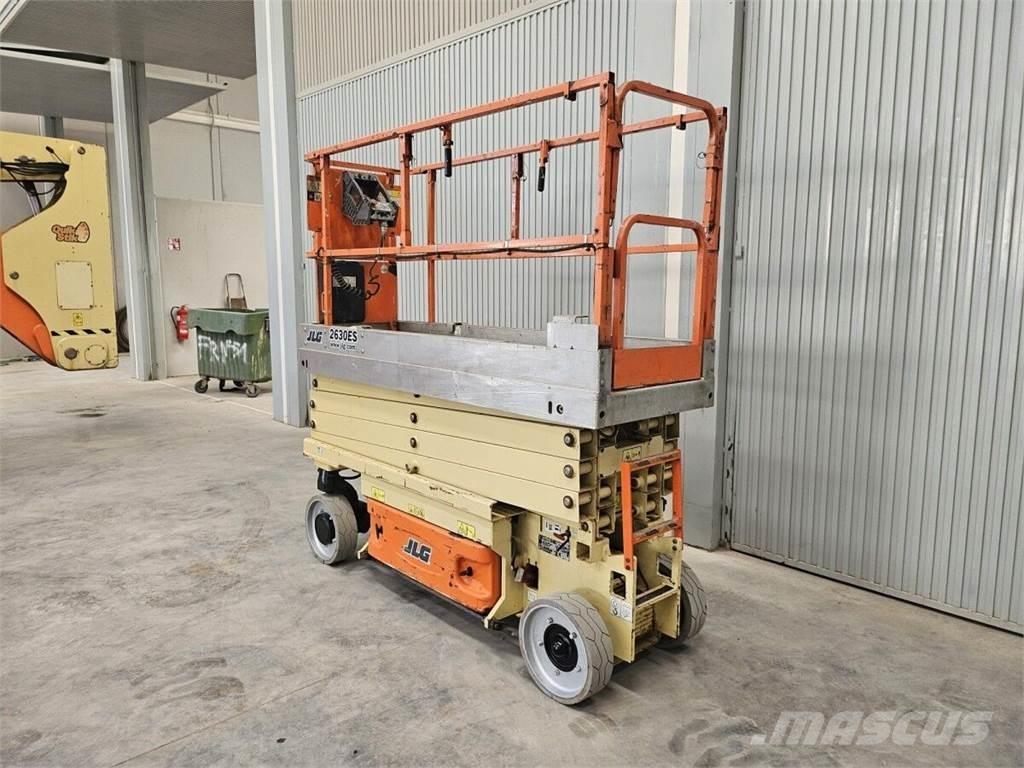JLG 2630 ES Nůžková zvedací plošina