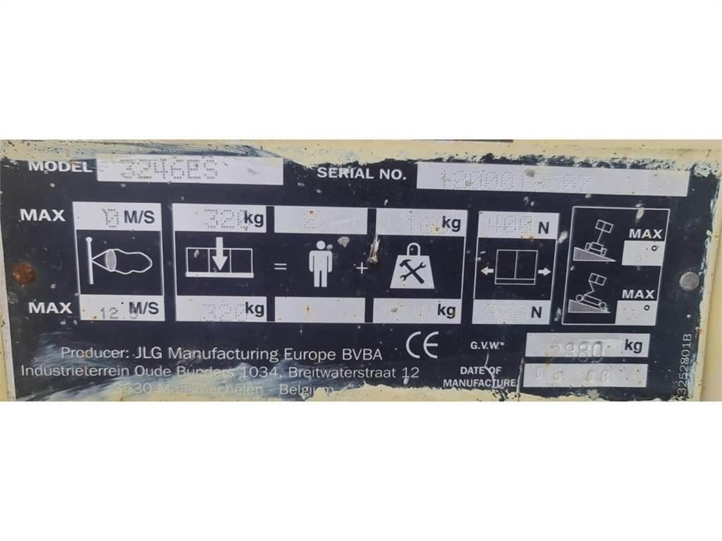 JLG 3246ES Nůžková zvedací plošina