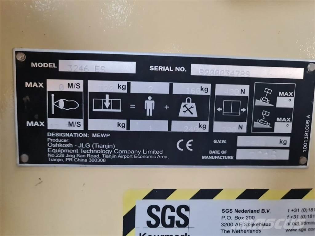 JLG 3246ES Nůžková zvedací plošina