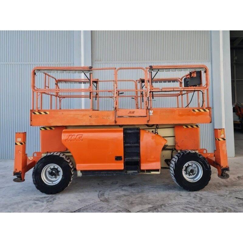 JLG 3394 RT Nůžková zvedací plošina