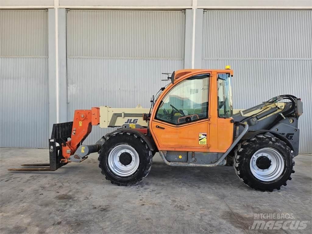 JLG 3512 Teleskopické manipulátory