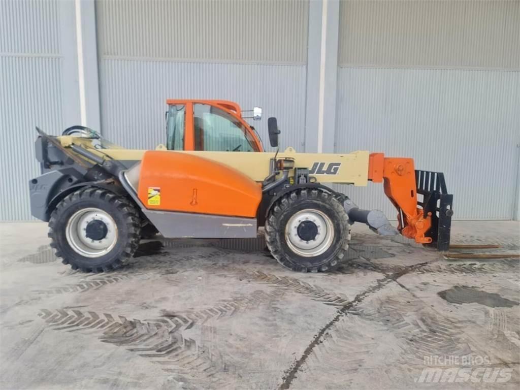 JLG 4013 Teleskopické manipulátory