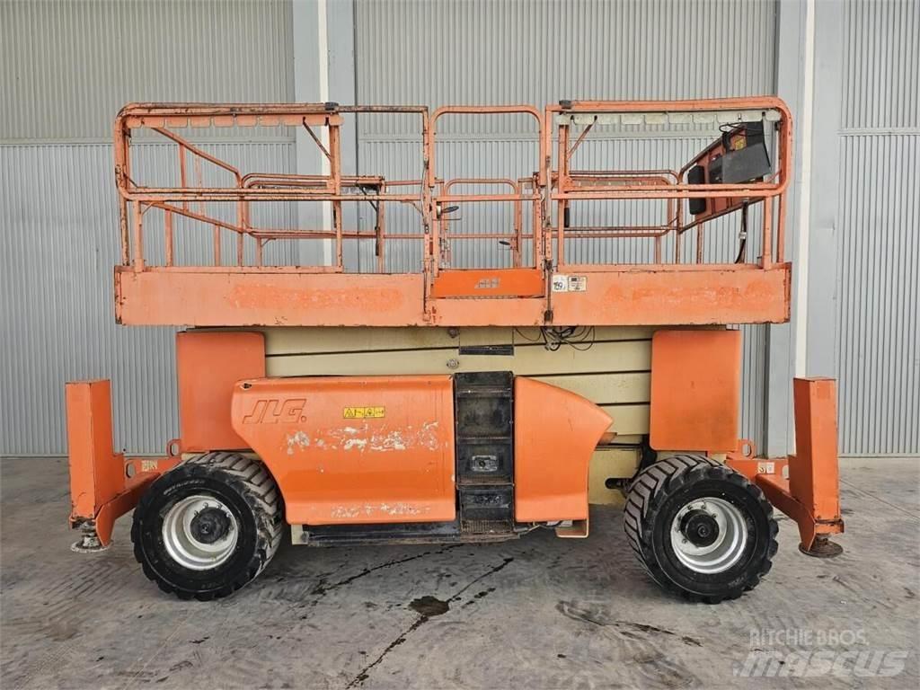 JLG 4394RT Nůžková zvedací plošina