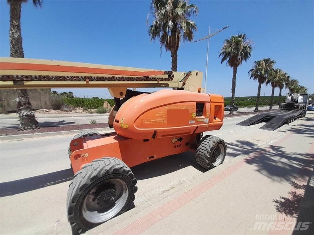 JLG 860SJ Teleskopické plošiny