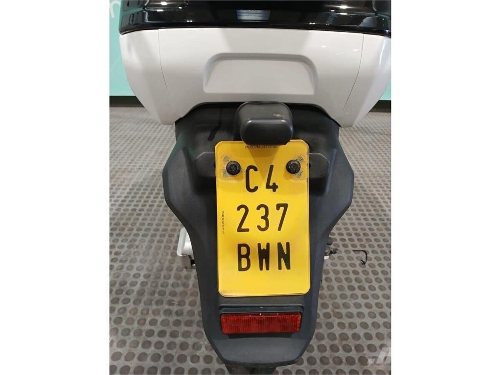  Lvneng LX05 Terénní vozidla