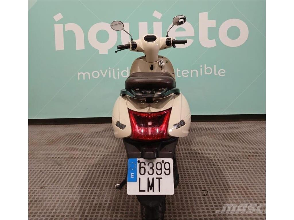  Urban D6 Terénní vozidla