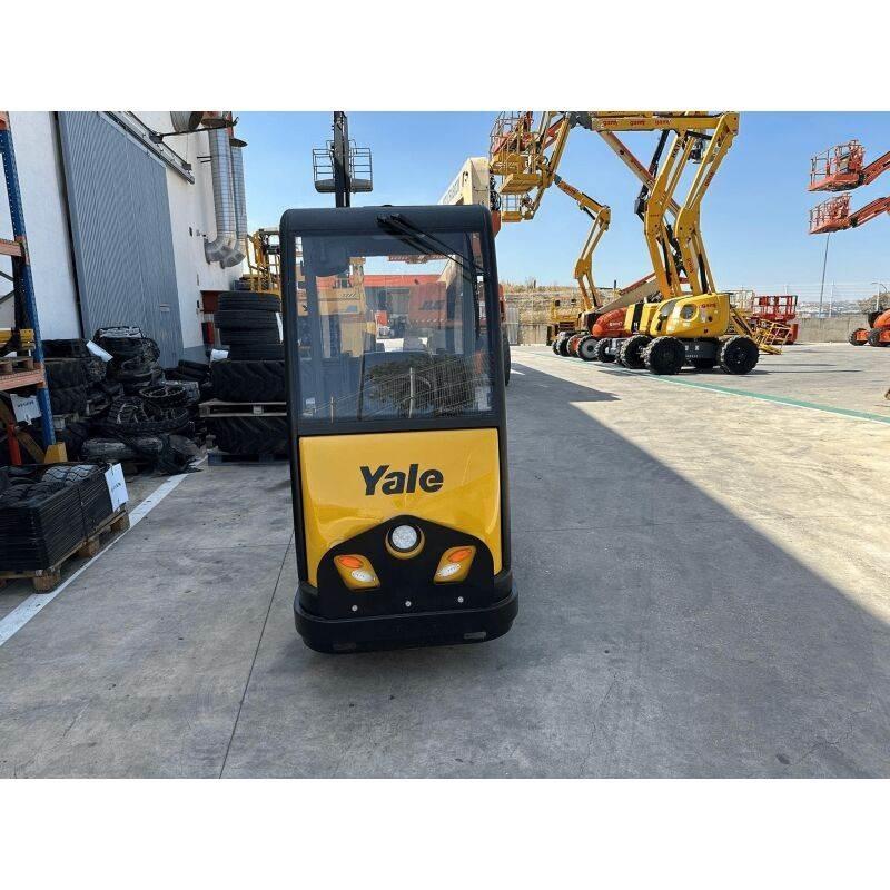 Yale MT70 Vlečné vozíky
