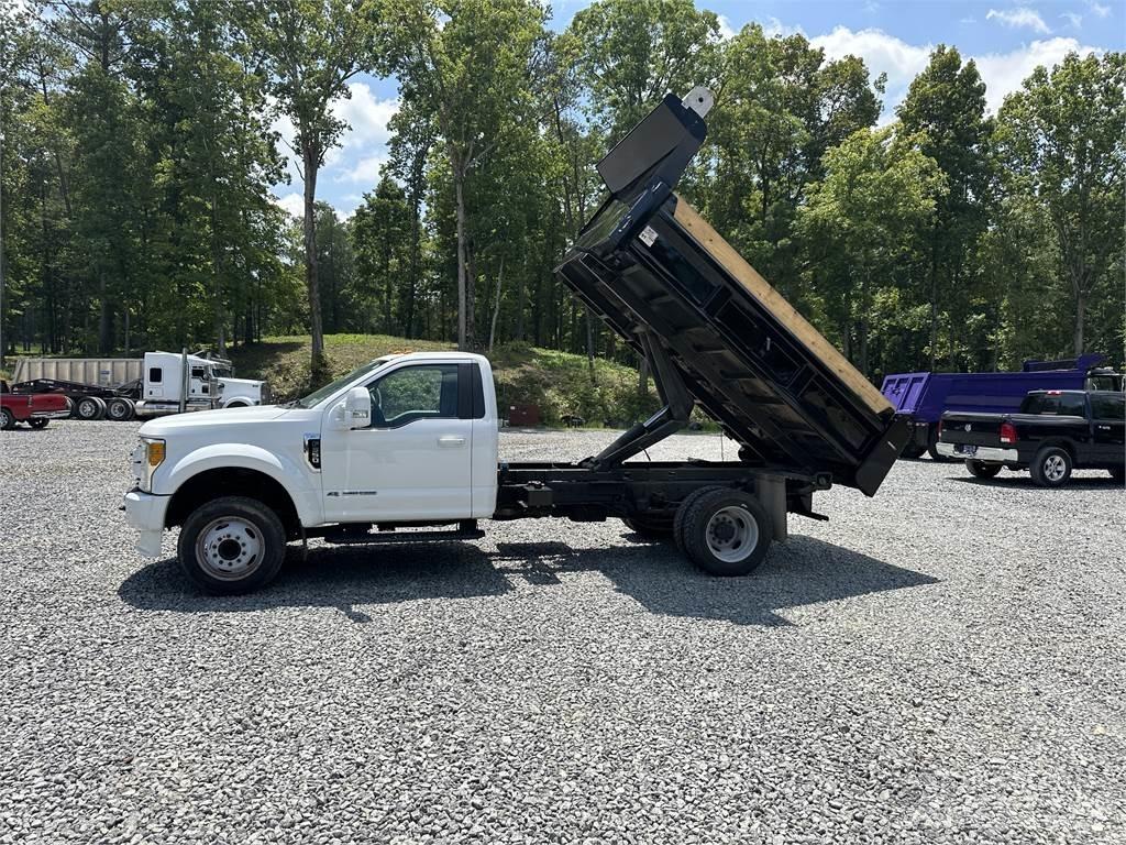 Ford F550 Další